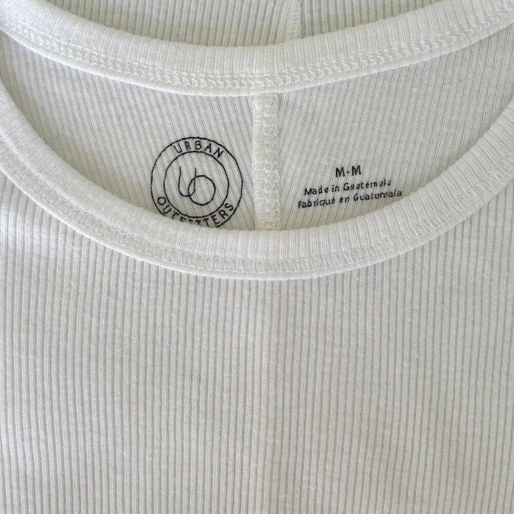 Urban Outfitter Ribbed Baby Tee - Picture 3 of 5